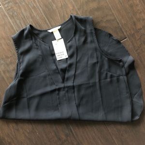 ⭐️H&M sleeveless blouse size 4